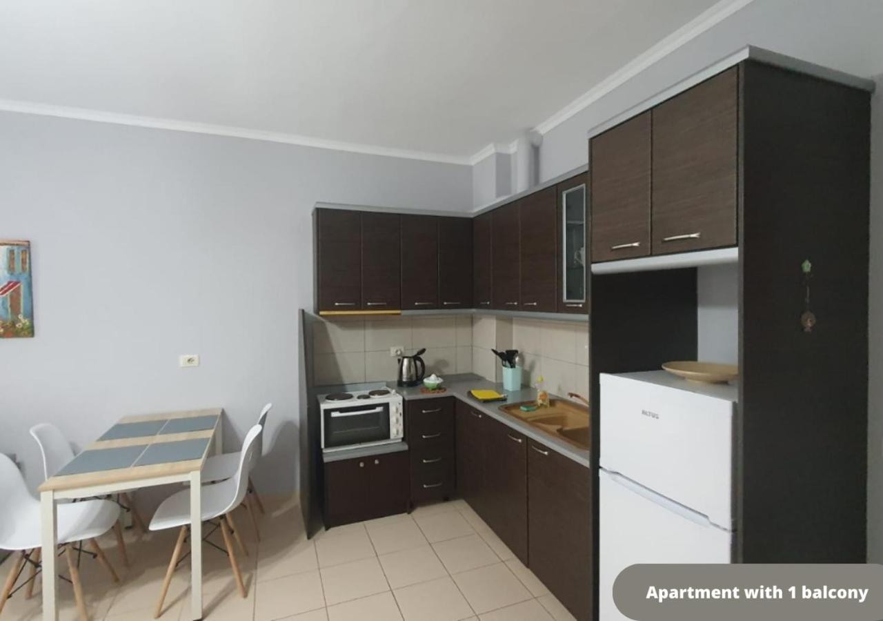 Sunny Apartament Saranda 2 Екстер'єр фото